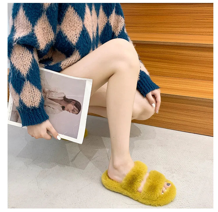Women's 2021 Autumn/Winter New Flat Bottom One Word Warm Outerwear with Double Hairy Slippers for Foreign Trade