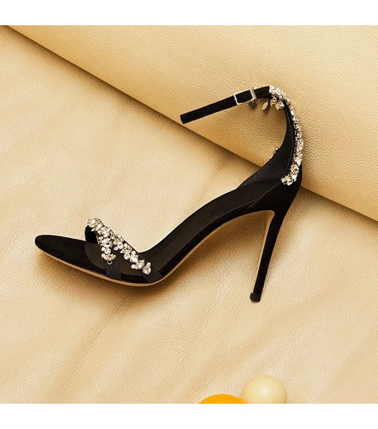 Black High Heels Women's Stiletto Heels Celebrity Style 2024 New Versatile Slotted Buckle Rhinestone Open Toe Round Toe Sandals