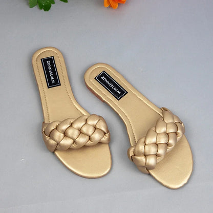 New 2025 Women Flat Outside Slippers Clearance Sale Trendy Weaving Leisure Ladies Beach Shoes Summer Soft Sole Unique Slides