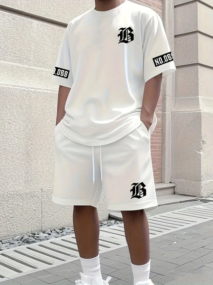 The 2025 summer new men's suit features a casual and fashionable T-shirt with a letter print pattern, short sleeves and shorts,