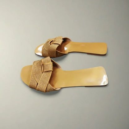 Brand Designer 2024 Summer Flat Women's Slippers Shining Diamond Decoration Open Toe Beach Shoes Outdoor Walk Ladies Slides