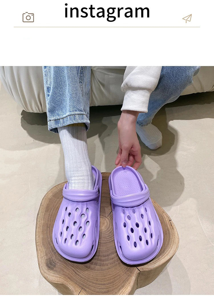 Fashion Women Slippers New Summer Slippers Outdoor Beach Slippers Classic Soft Men Garden Slippers Home Men Clogs Slippers