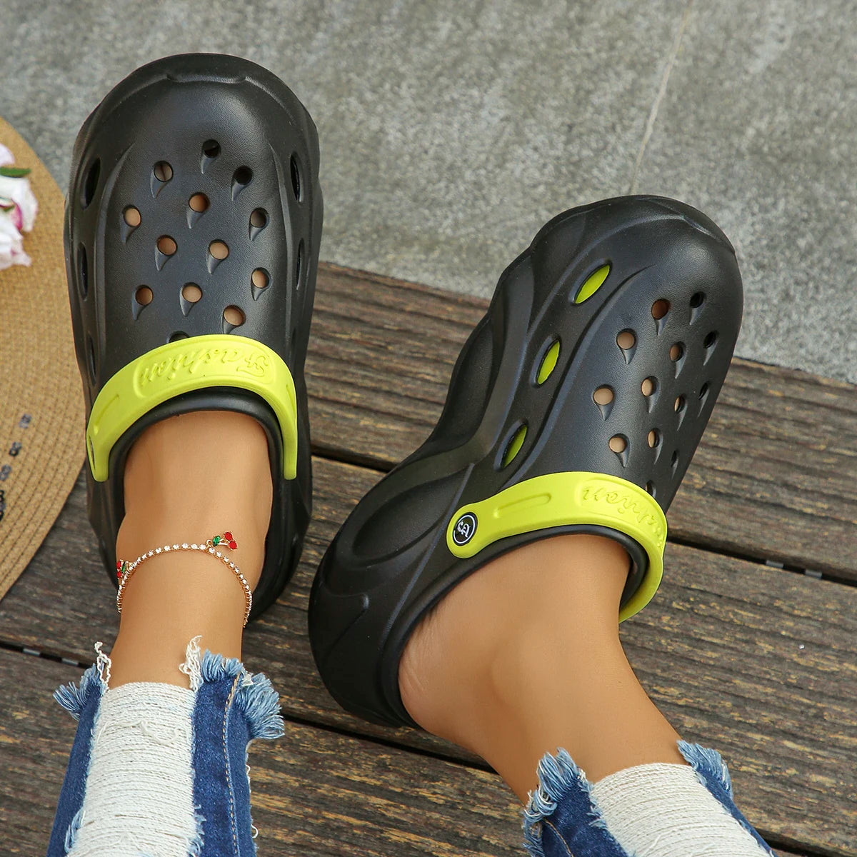 Women's Fashion Chunky Platform Sandals 2024 Summer Thick Sole eva Clogs Garden Shoes for Women Outdoor Non Slip Beach Slippers