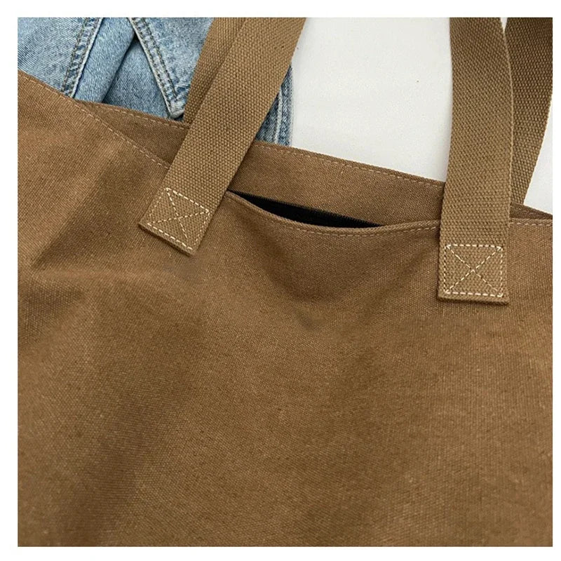 Women's Fashionable Canvas Tote Bag Spacious Durable Shoulder Bag with Zipper Closure Classic Design for Work