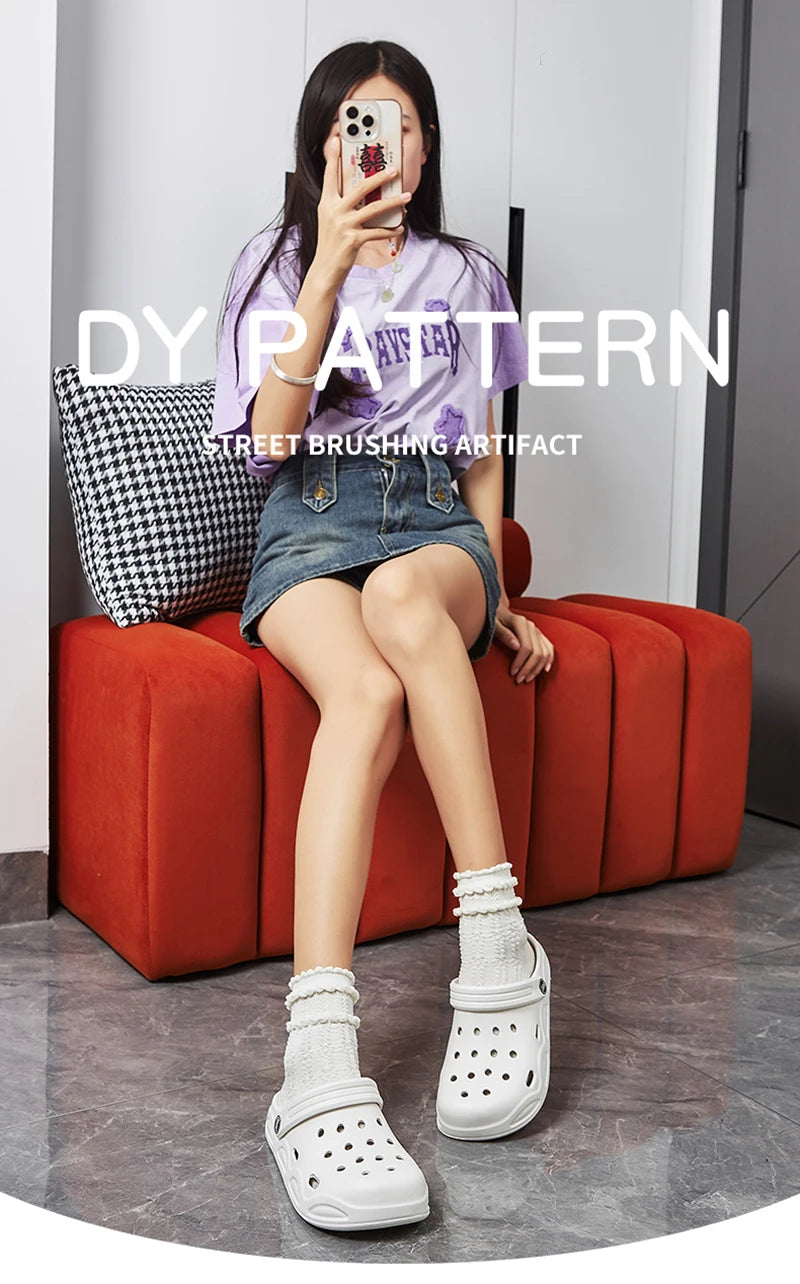 Summer Comfortable Clogs Slippers for Women Lightweight Anti Slip Beach Sandals Woman Fashion White EVA Waterproof Garden Shoes