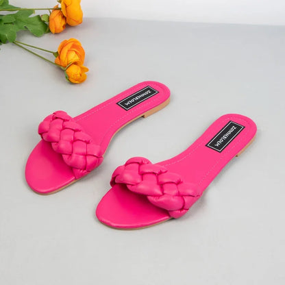 New 2025 Women Flat Outside Slippers Clearance Sale Trendy Weaving Leisure Ladies Beach Shoes Summer Soft Sole Unique Slides