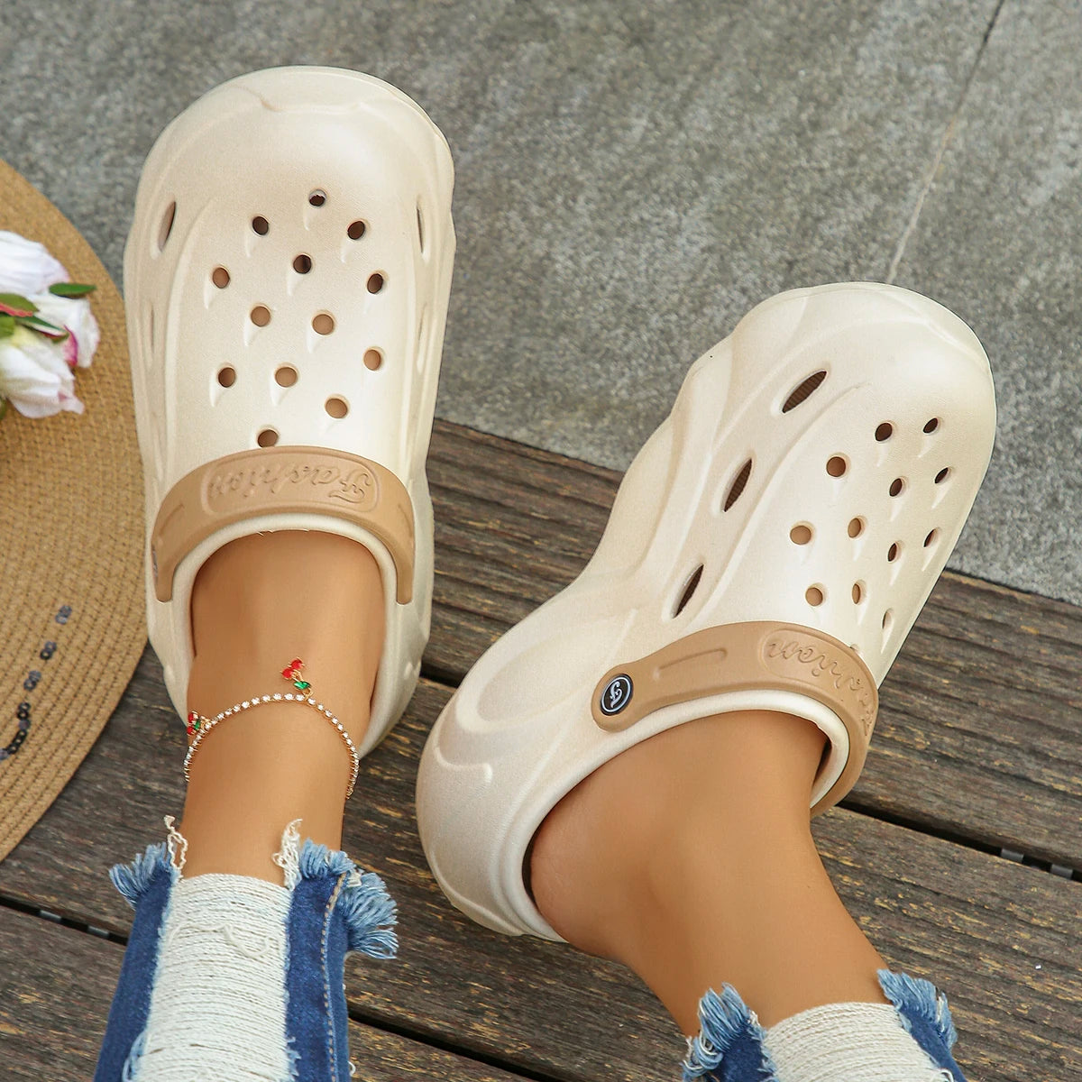 Women's Fashion Chunky Platform Sandals 2024 Summer Thick Sole eva Clogs Garden Shoes for Women Outdoor Non Slip Beach Slippers